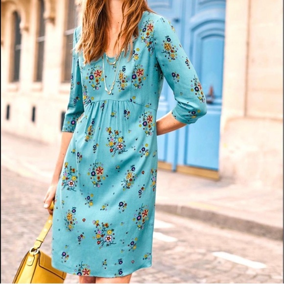 Boden Dresses & Skirts - Boden Light Blue Floral Dress Women’s Size 8